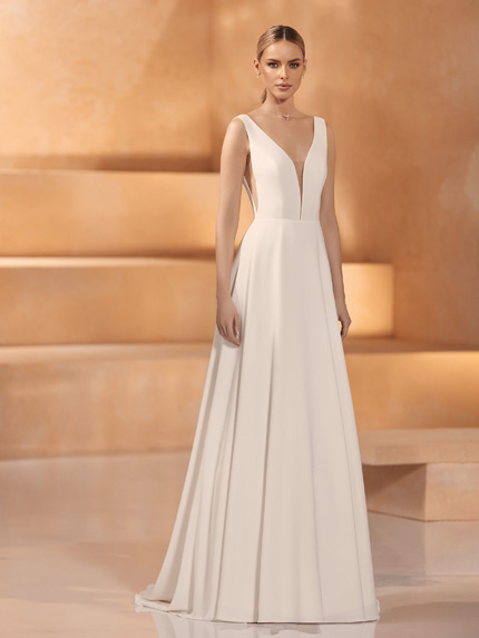 Robe de mariée décolleté en V