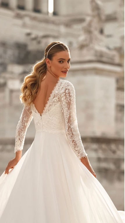 Robe de mariée longues manches en dentelle