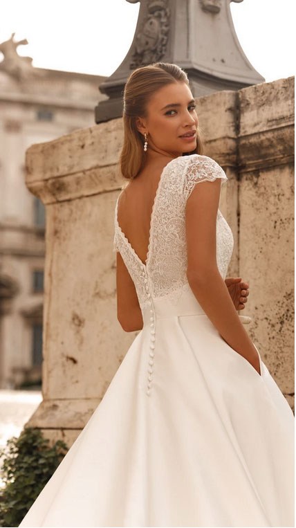 Robe de mariée en dentelle