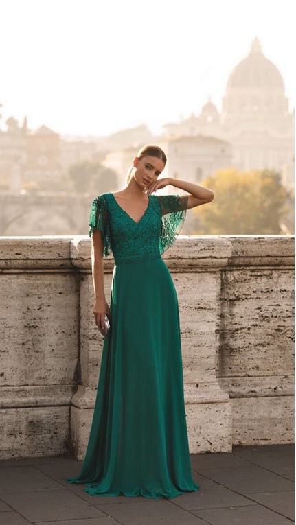 Robe de cocktail longue d'un vert émeraude